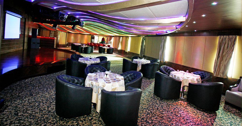 Hotel Oh Biz Premier At Leonia à Haïdarabad Extérieur photo