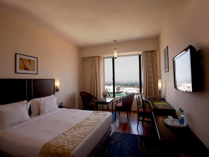 Hotel Oh Biz Premier At Leonia à Haïdarabad Extérieur photo