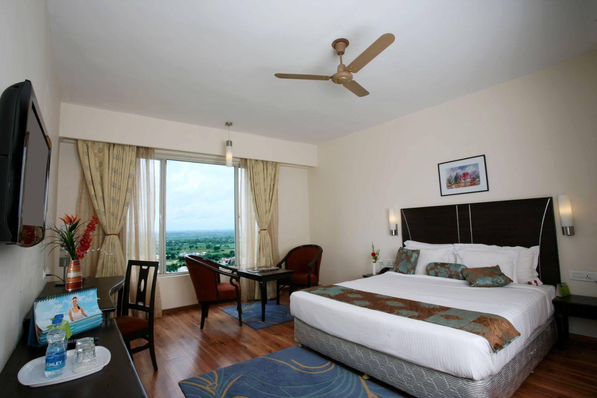 Hotel Oh Biz Premier At Leonia à Haïdarabad Extérieur photo